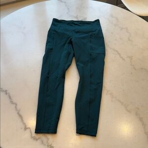 NWOT YOGALICIOUS green  High-Waist  Leggings with side pockets